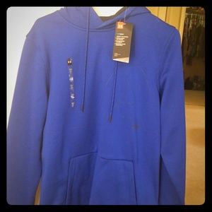 Under Armor Sweatshirt